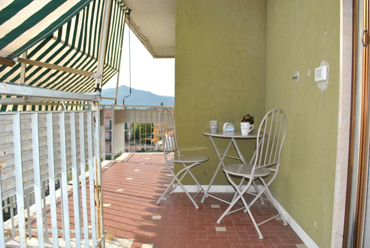 La Primula Apartment Ceparana Exterior foto
