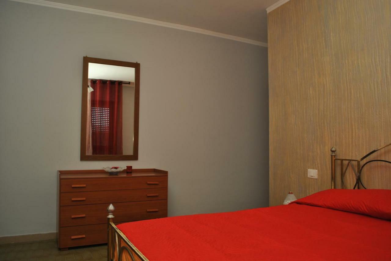 La Primula Apartment Ceparana Exterior foto